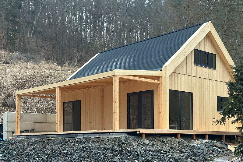 Maison 70 m² en bois kit RE2020 avec permis de construire MENDE V12_A1